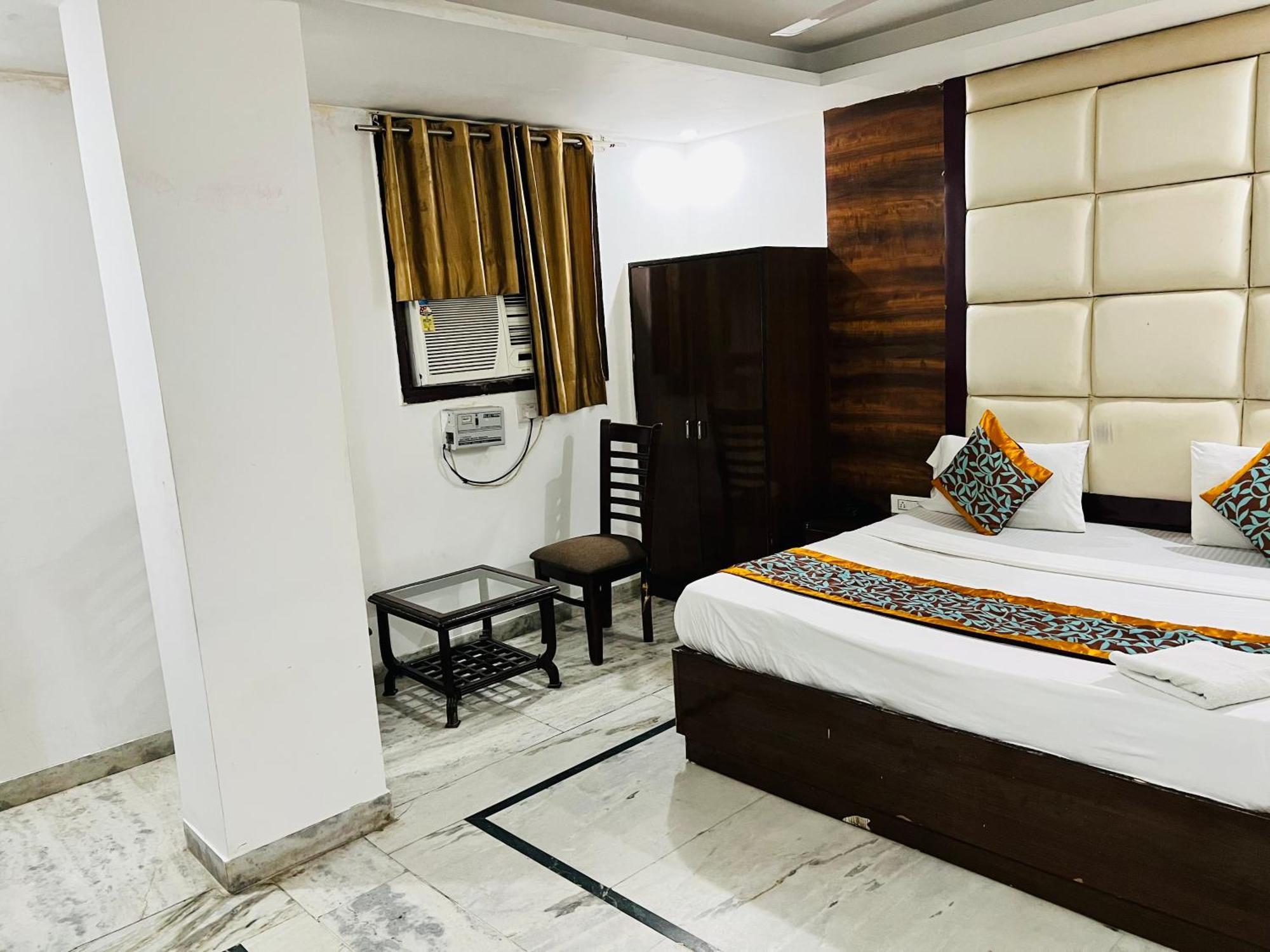 Hotel Marina Near Igi Airport Delhi New Delhi Buitenkant foto