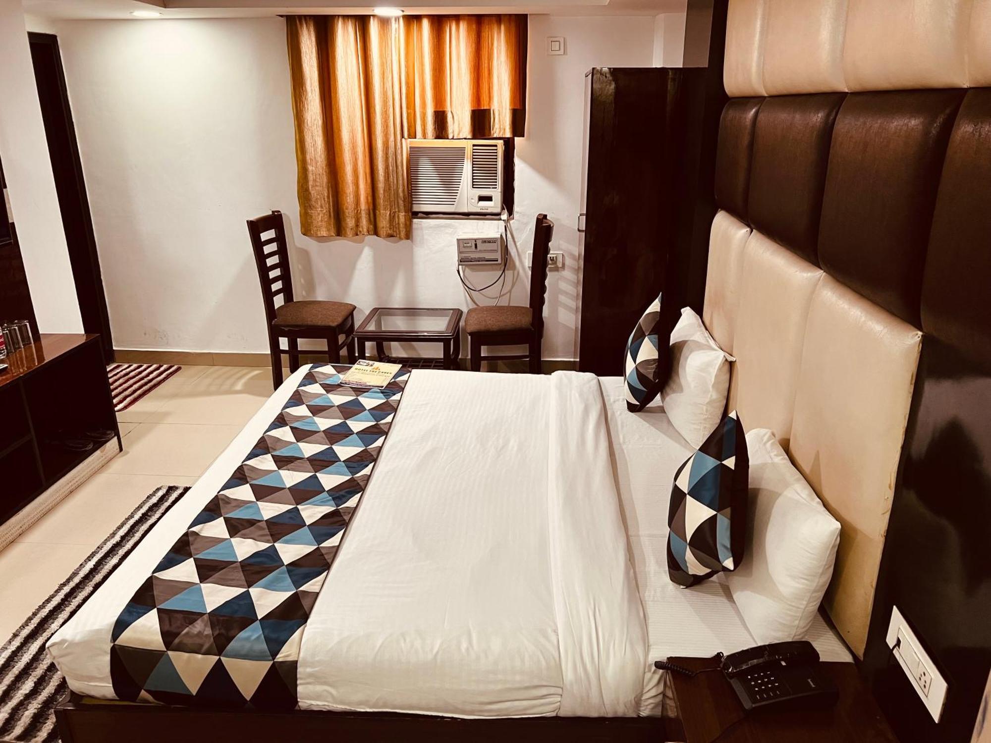 Hotel Marina Near Igi Airport Delhi New Delhi Buitenkant foto