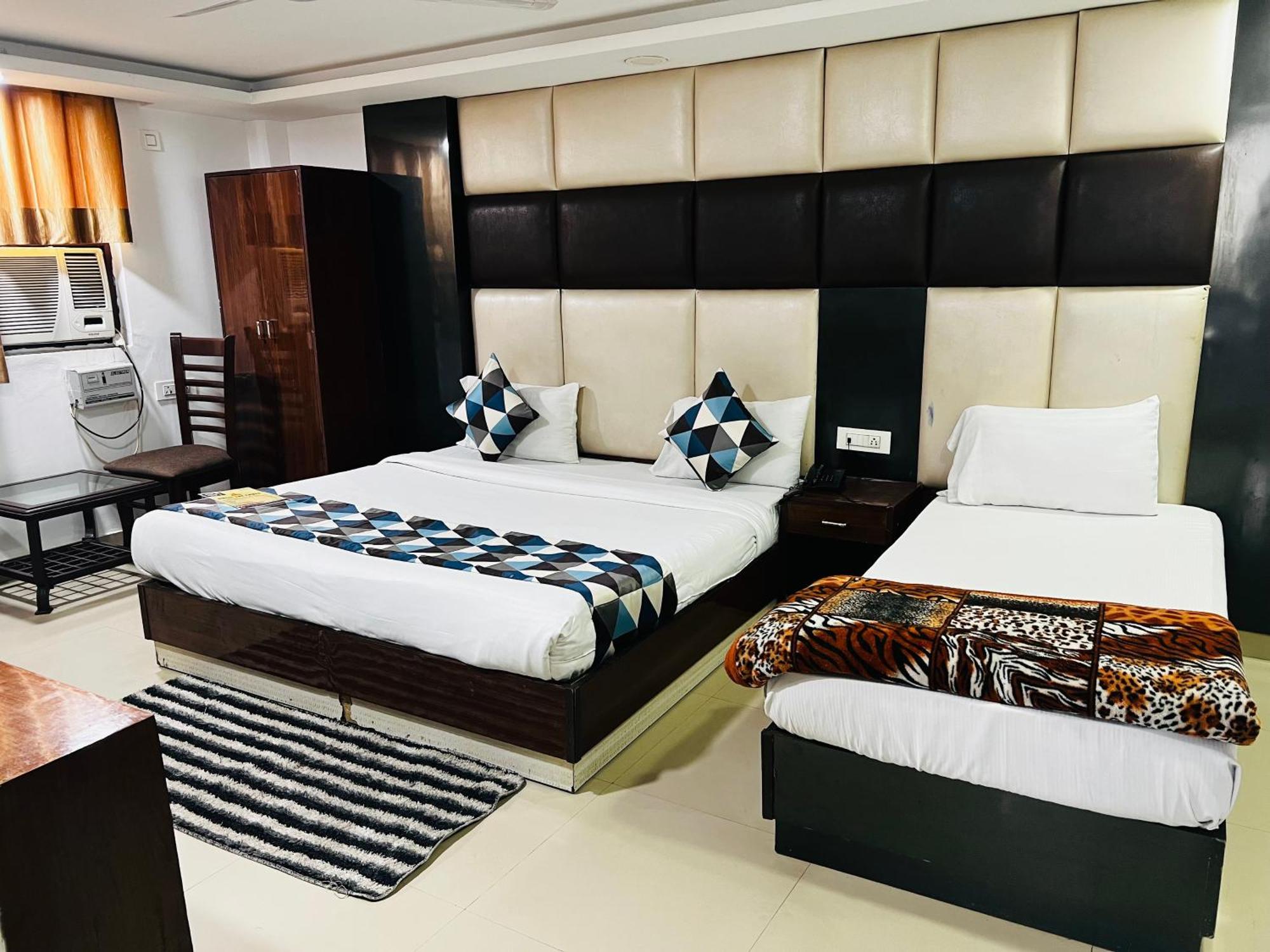 Hotel Marina Near Igi Airport Delhi New Delhi Buitenkant foto