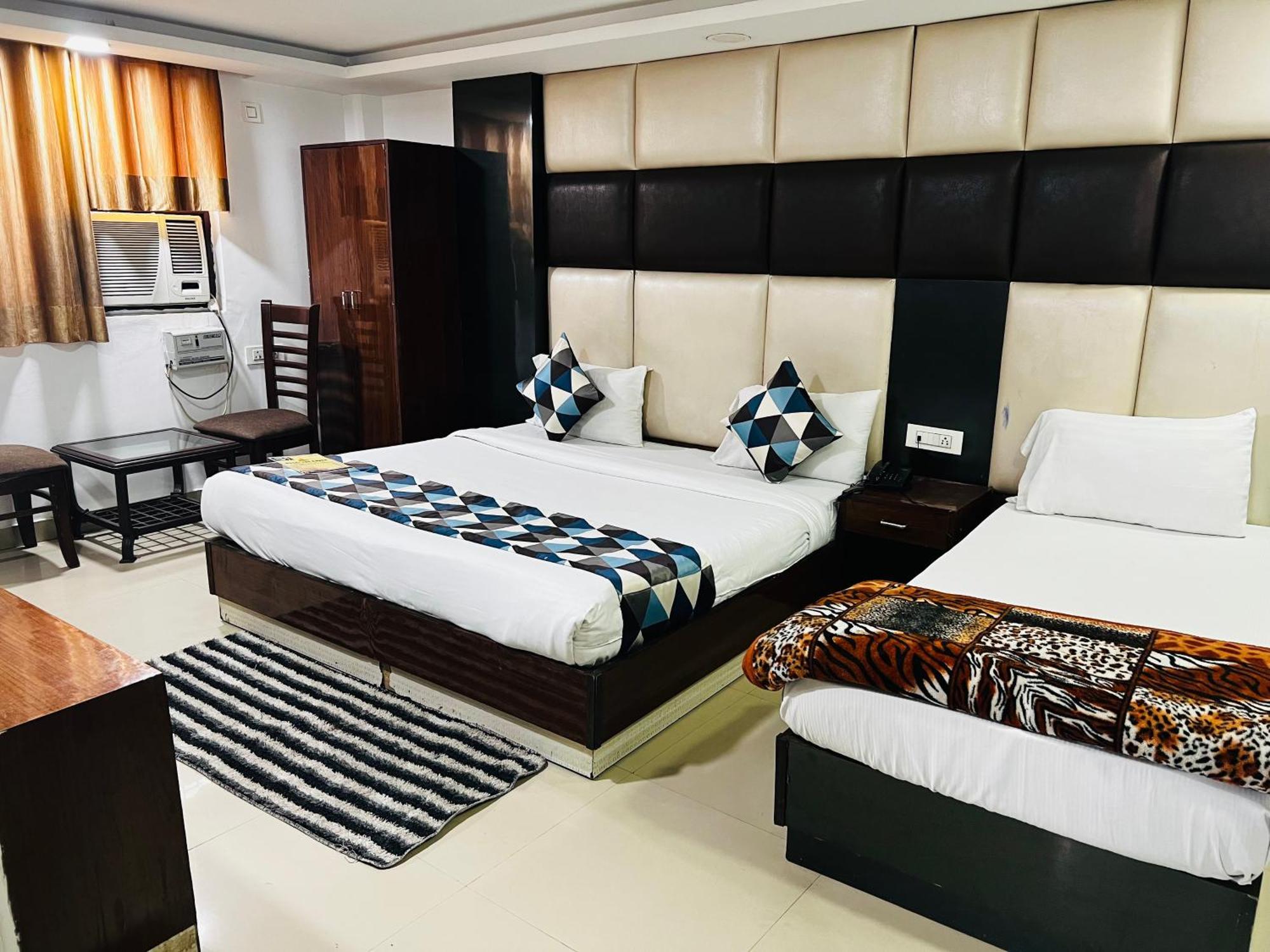 Hotel Marina Near Igi Airport Delhi New Delhi Buitenkant foto